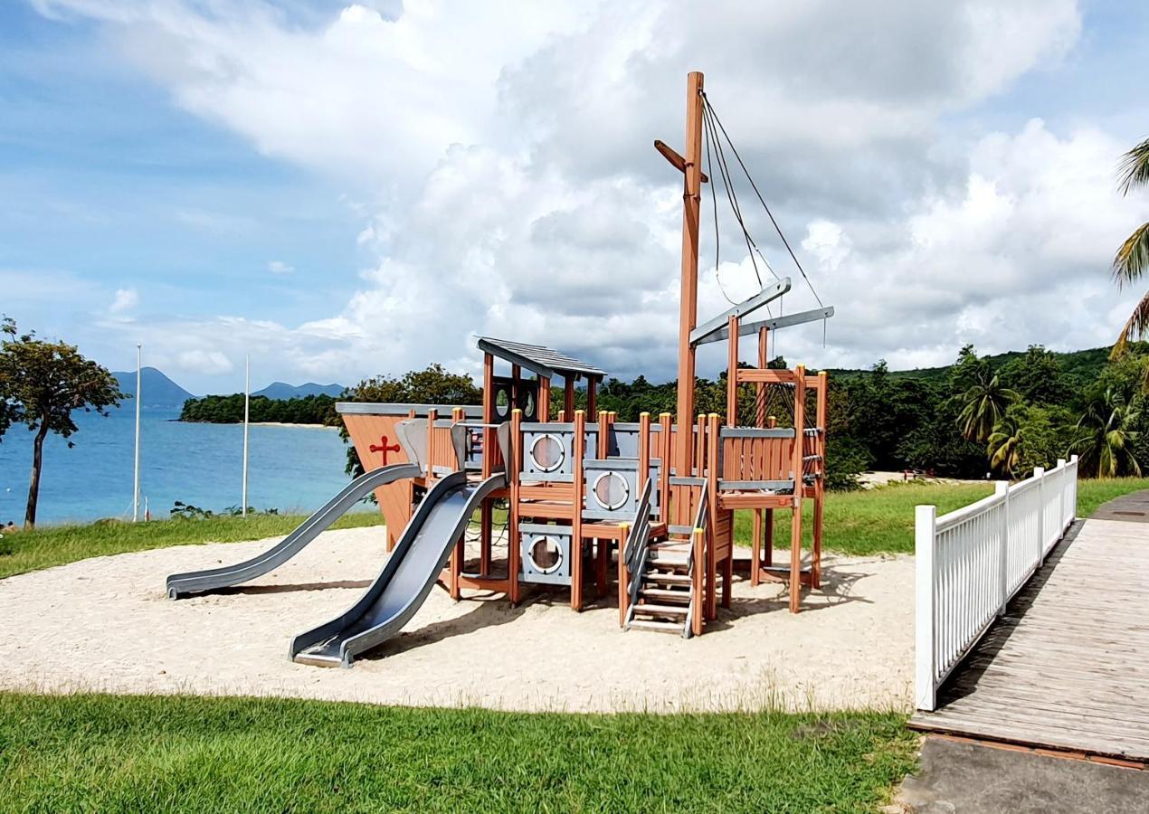 Ti Oasis Trinidad, Studio Vue Mer A Pierre & Vacances Sainte-Luce Kültér fotó