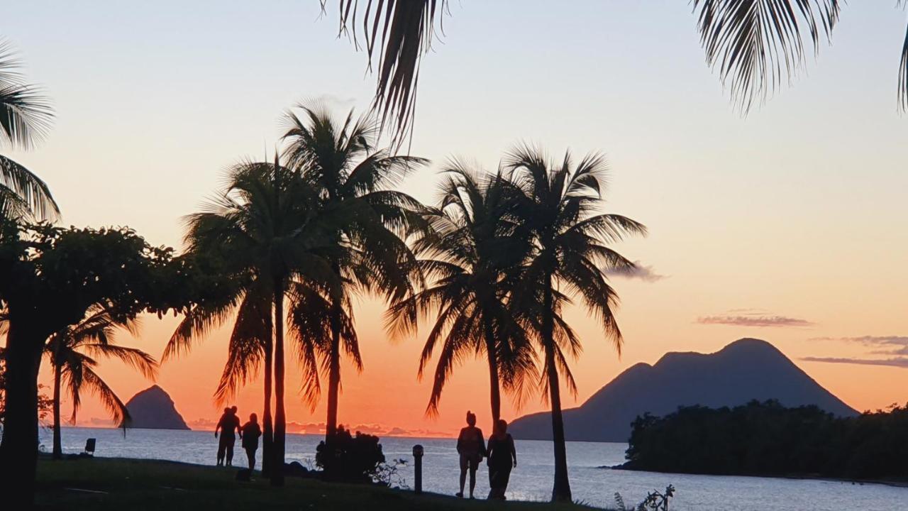 Ti Oasis Trinidad, Studio Vue Mer A Pierre & Vacances Sainte-Luce Kültér fotó